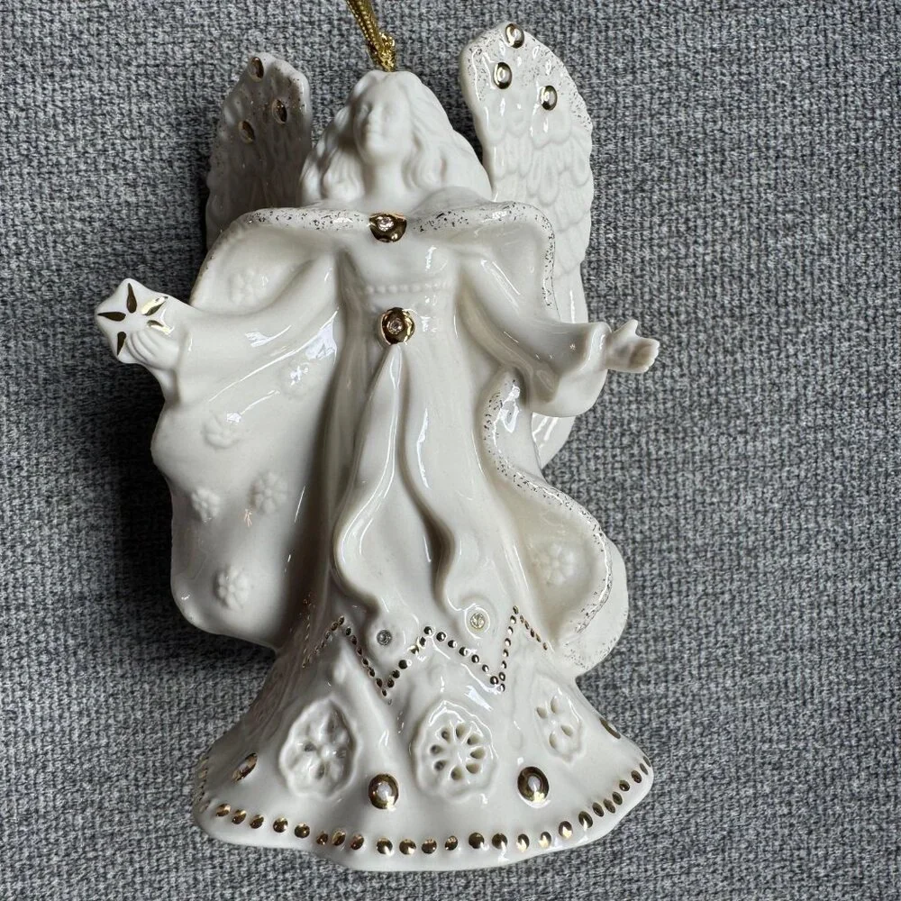 Lenox Florentine Porcelaine Pearl Angel Ornament New in Box